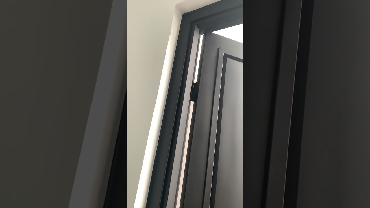 Terpasang Pintu besi doubleplat model aestetik mirip kayu