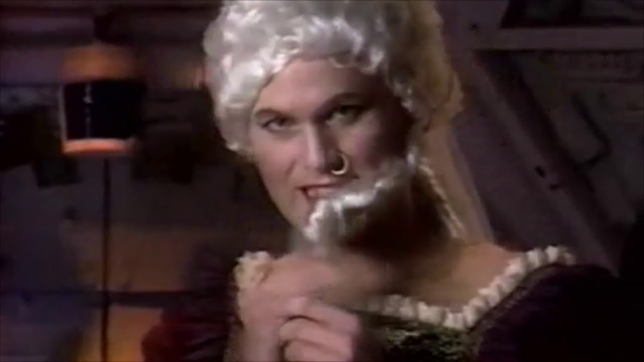 mst3k but it's out of context (as if the show had context in the first place)