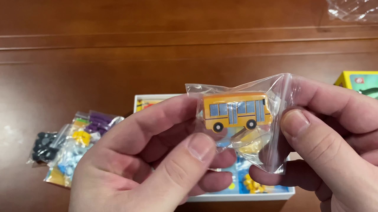 20th Anniversary Bus Deluxe Unboxing