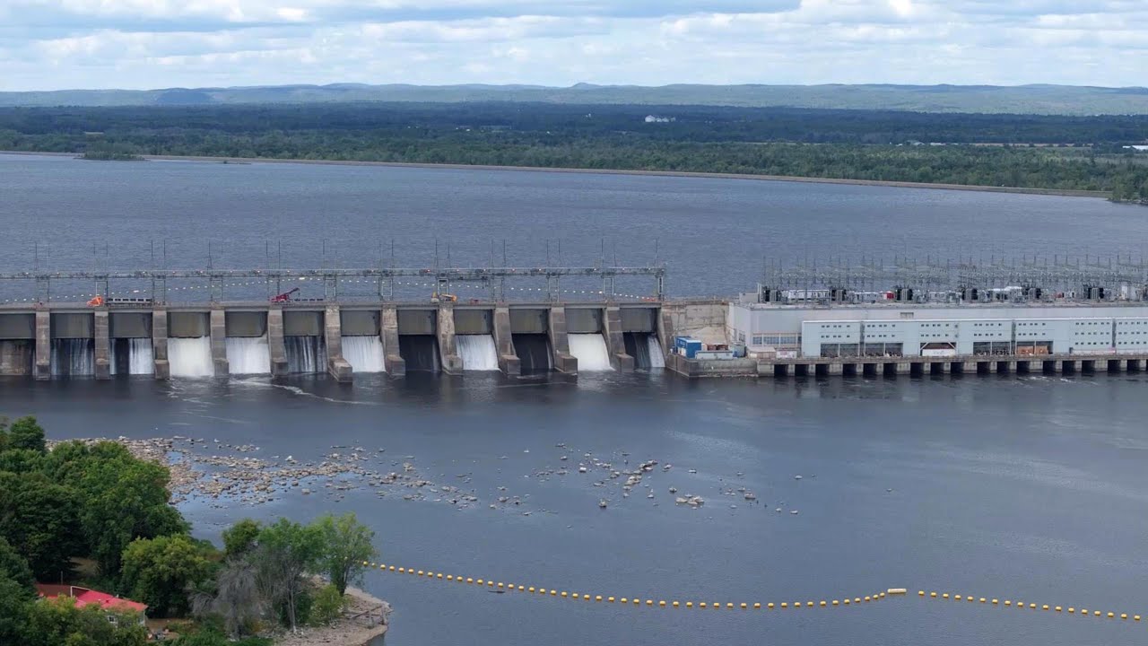 Centrale hydroélectrique de Carillon