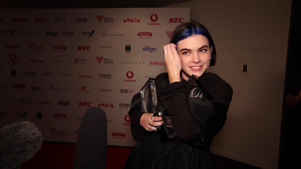 Benee backstage at the 2019 NZ Music Awards