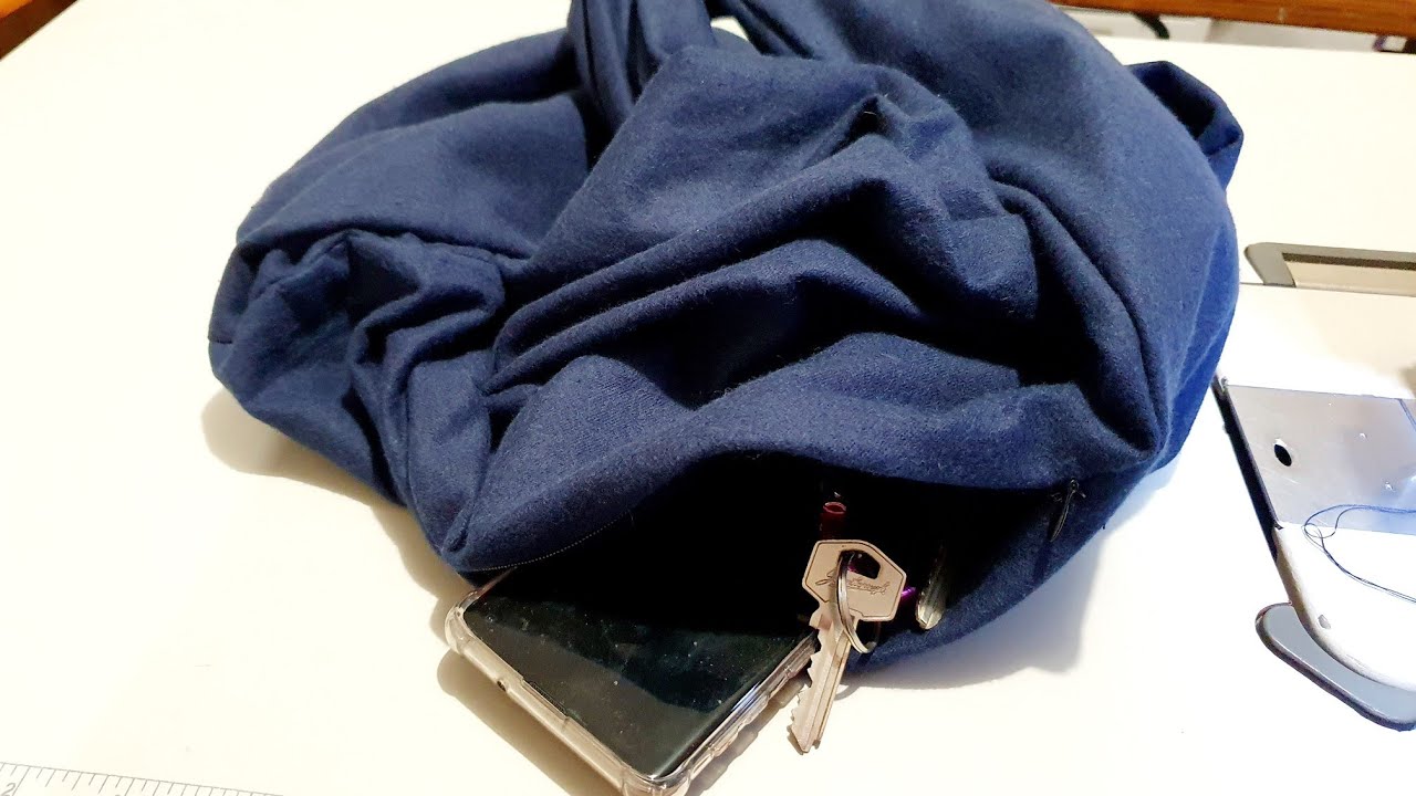 Infinity scarf with a snack hole (pocket) tutorial