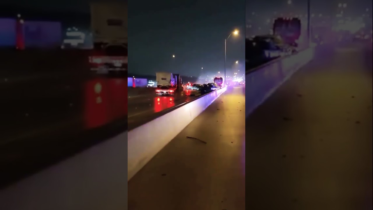 Black ice on the road causes chain accidents! ❄️ 🧊 #trafficaccident
