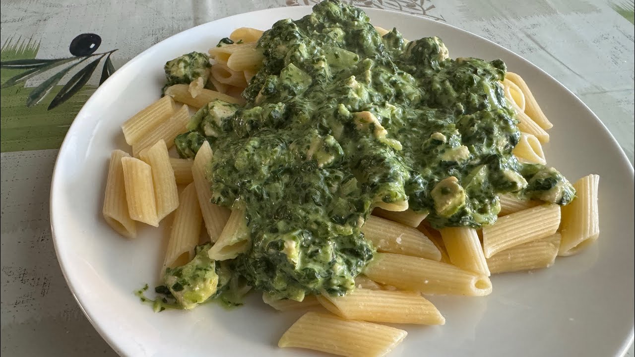 Этот рецепт вас удивит!!! То есть Куриная Грудка в Шпинатно-Сливочном Соусе!!!