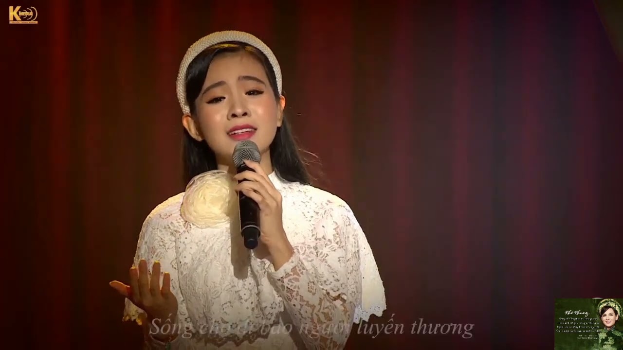 Tuyết Nhung & Quỳnh Trang bật khóc nhớ Mẹ khi thể hiện ca khúc 