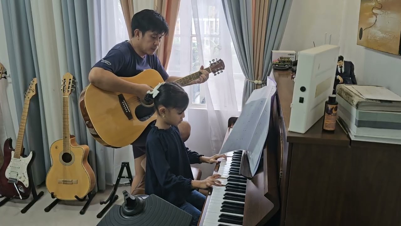Bella (Musical Instrument Student)