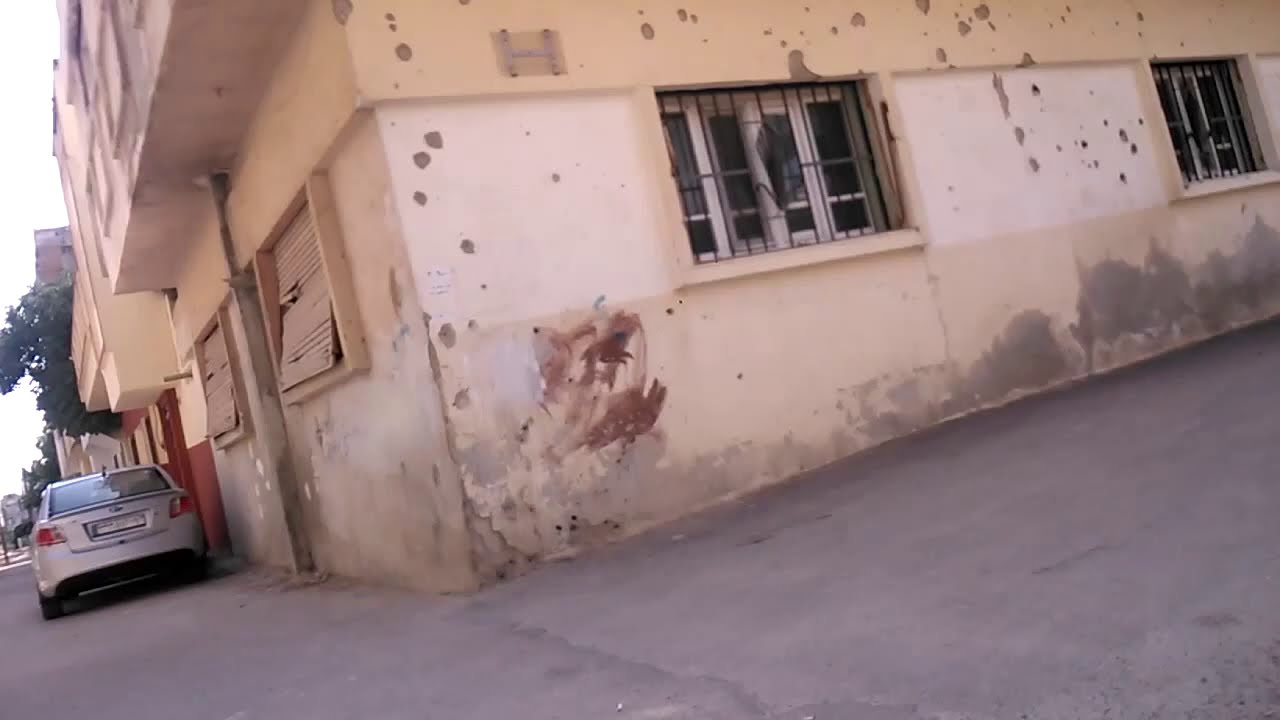 جولة في بابا عمرو من امام مسجد جوري والشوارع المحيطة به