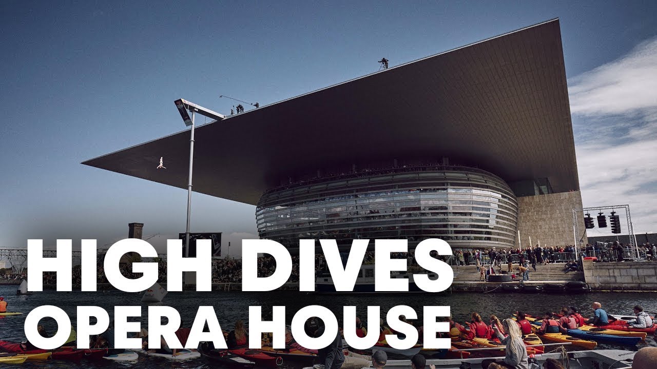 High Dives from an Opera House Rooftop - Red Bull Cliff Diving 2015