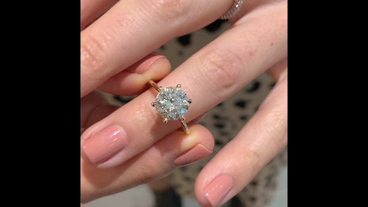 3 ct Round Diamond Yellow Gold Solitaire