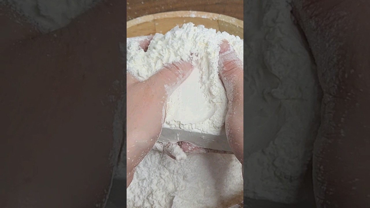Chalk ASMR BSN Crush with Squeaky Corn Starch