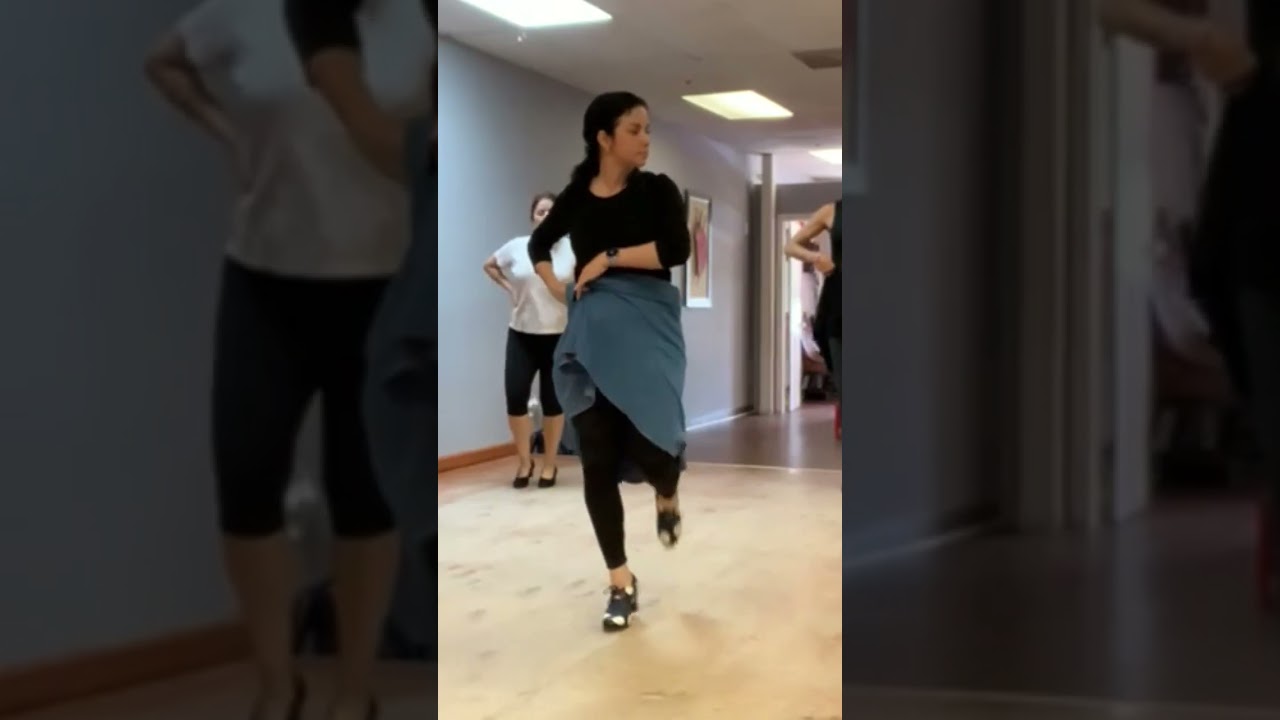 escobilla alegrias nivel b&aacute;sico #dance #dancing #flamenco #alegr&iacute;as #escobilla #cadiz#dancer