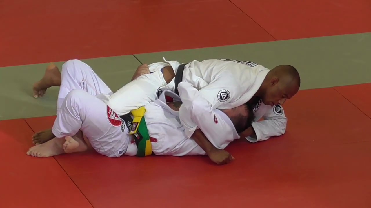 Carlos Santos vs Matthew Callaghan - IBJJF British National 2018 - Black Master 2 - Open