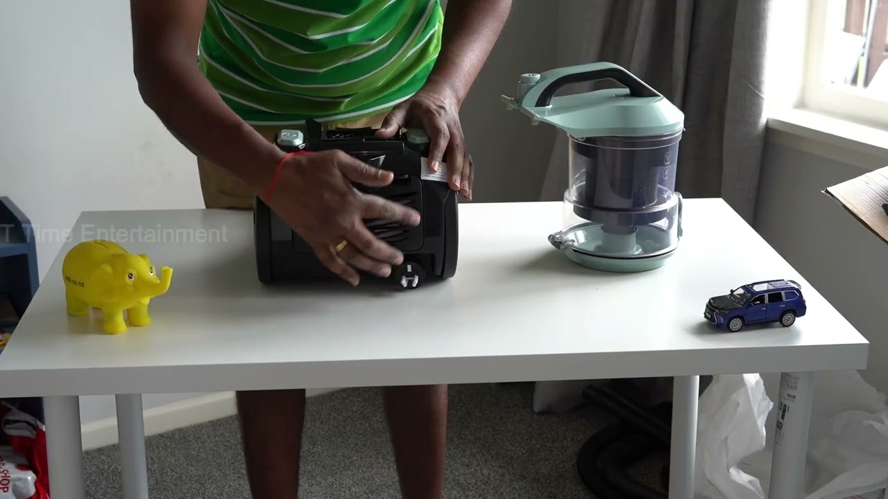 Living & Co Multi Cyclonic 1400W Vacuum Unboxing | #newzealand #australia