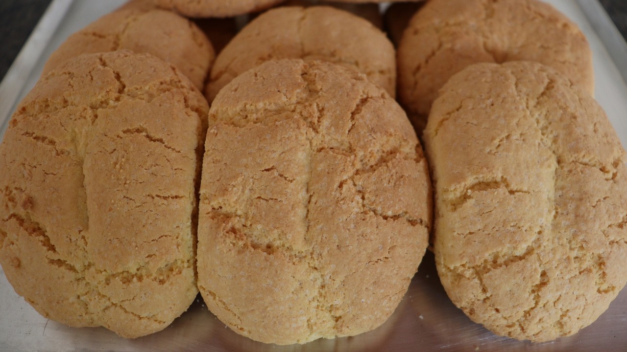 Bolacha de Fubá: a melhor RECEITA caseira que você irá APRENDER!
