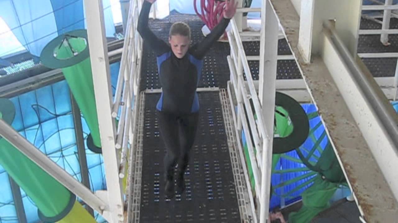 Rachelle Simpson Highdive Demo