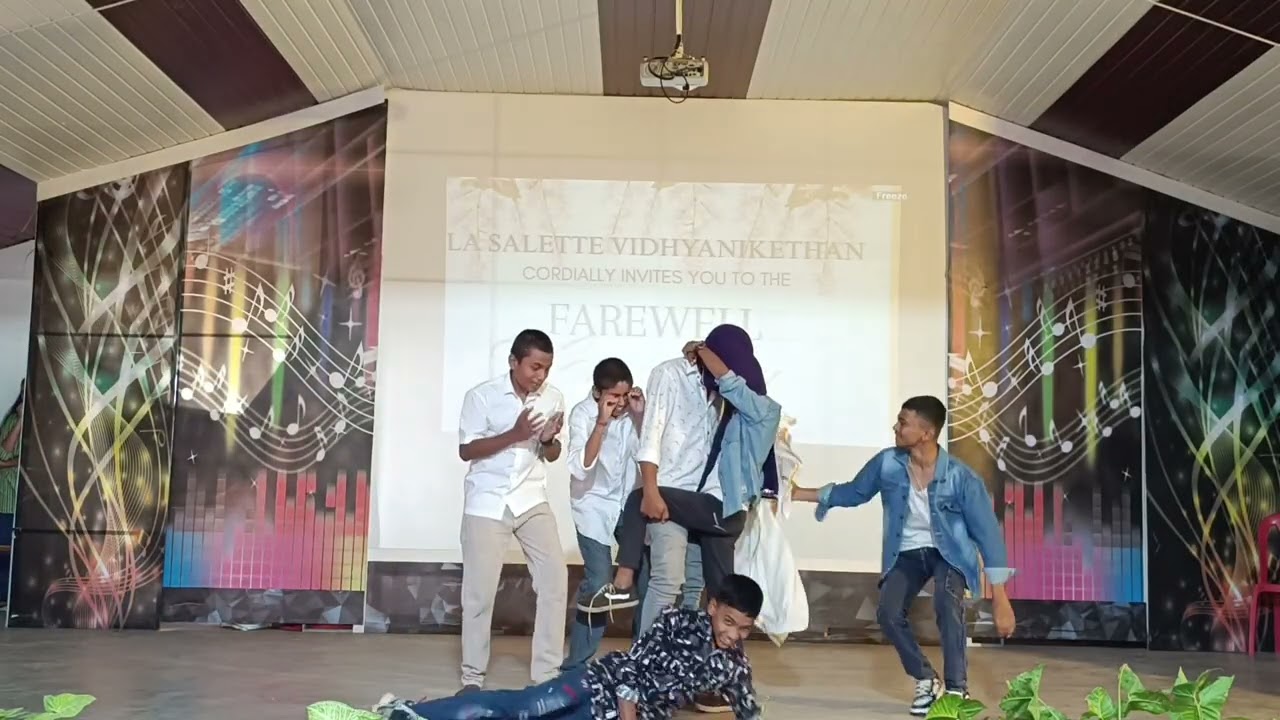 Comedy dance from 9th standard lsvn