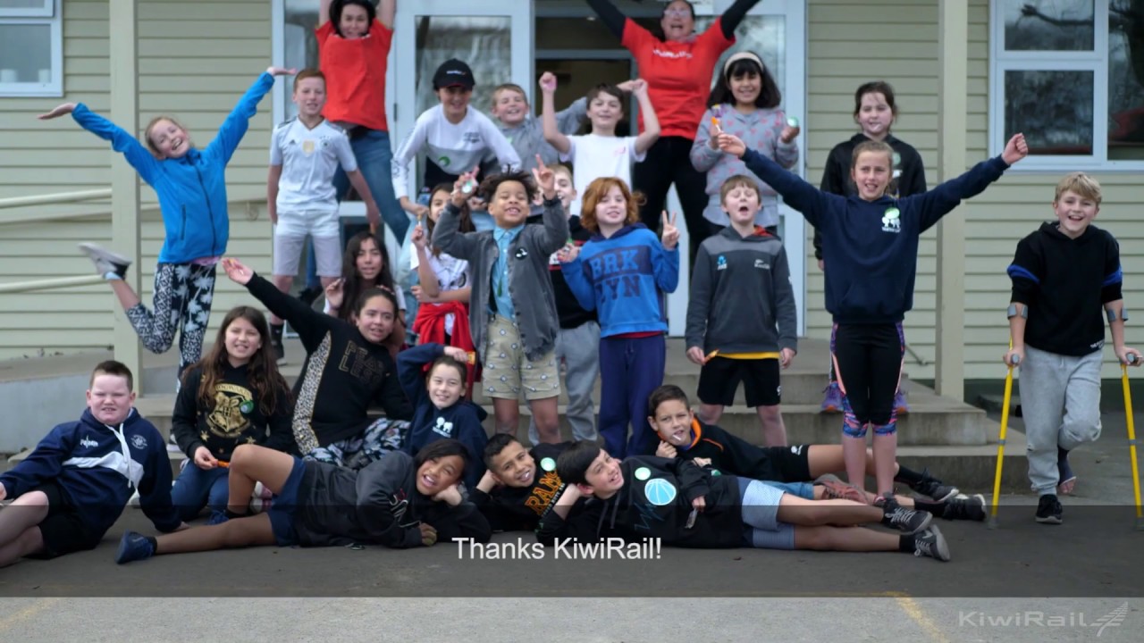 KiwiRail visits Trentham School