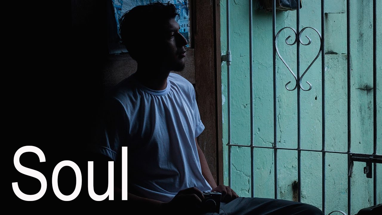 SOUL - Film (Canon T5i + lente 50mm 1.8 STM II, Edição Sony Vegas)