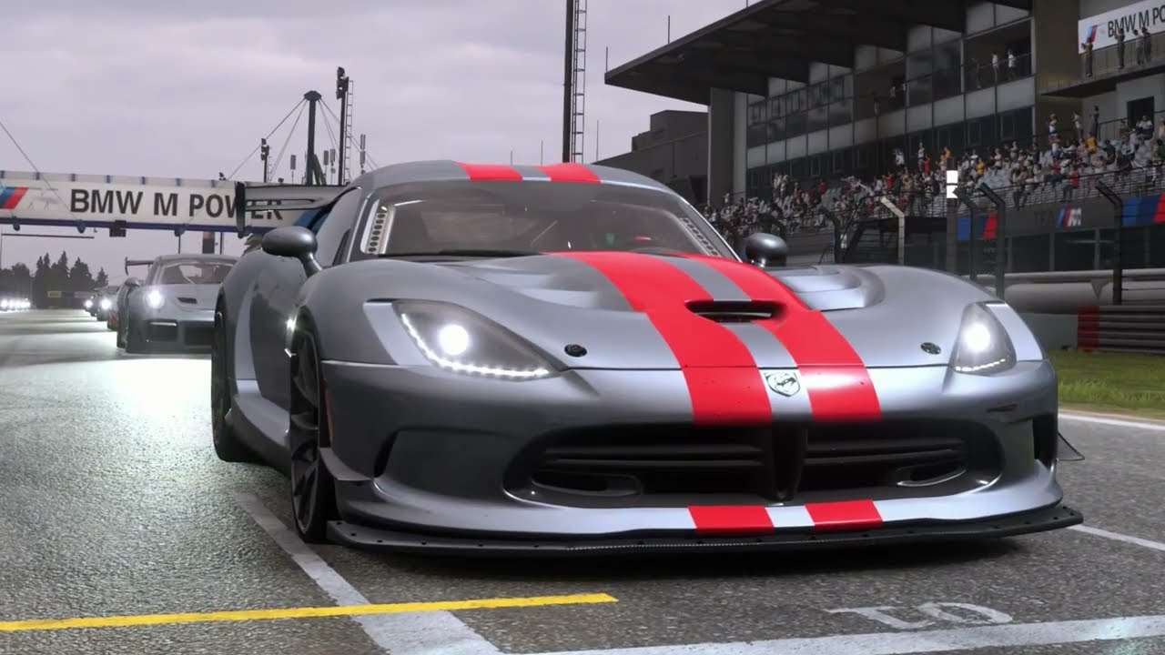 Dodge Viper ACR on the Wet Nürbugring in Forza Motorsport