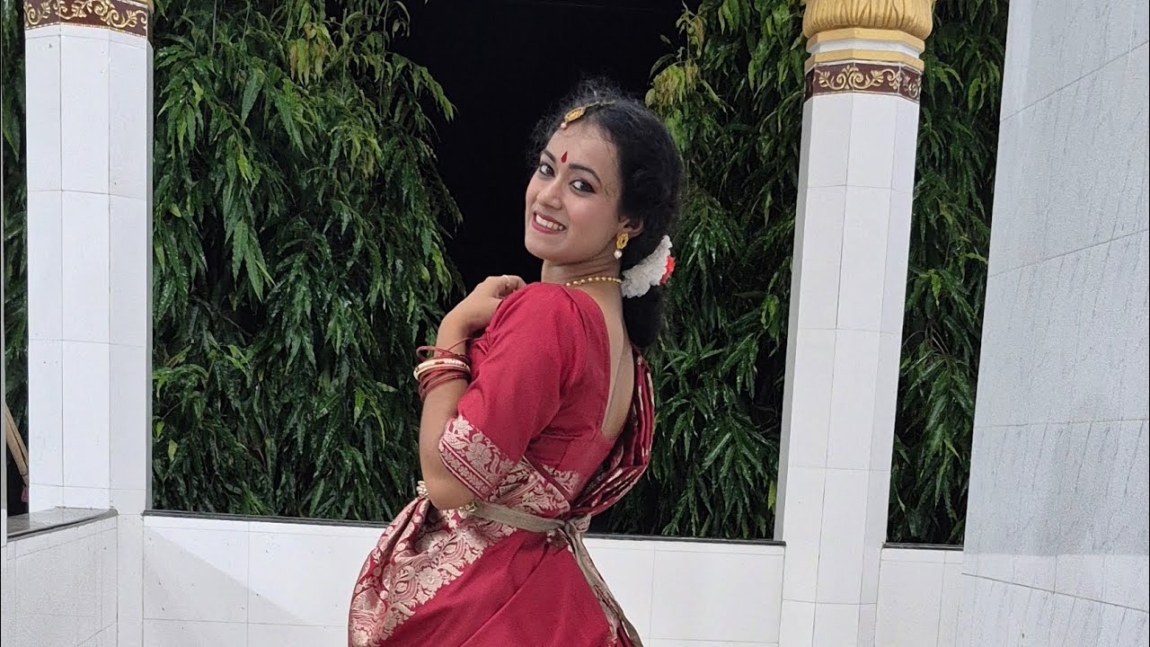 Banshite koreche utala | Prabhat samgiit- 2529 | dance | with Debadrita 