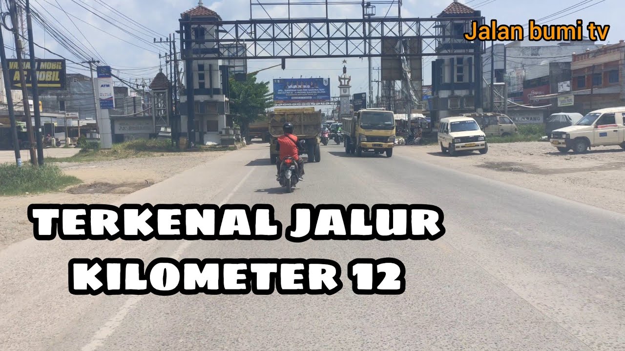 melintas daerah KM12 palembang