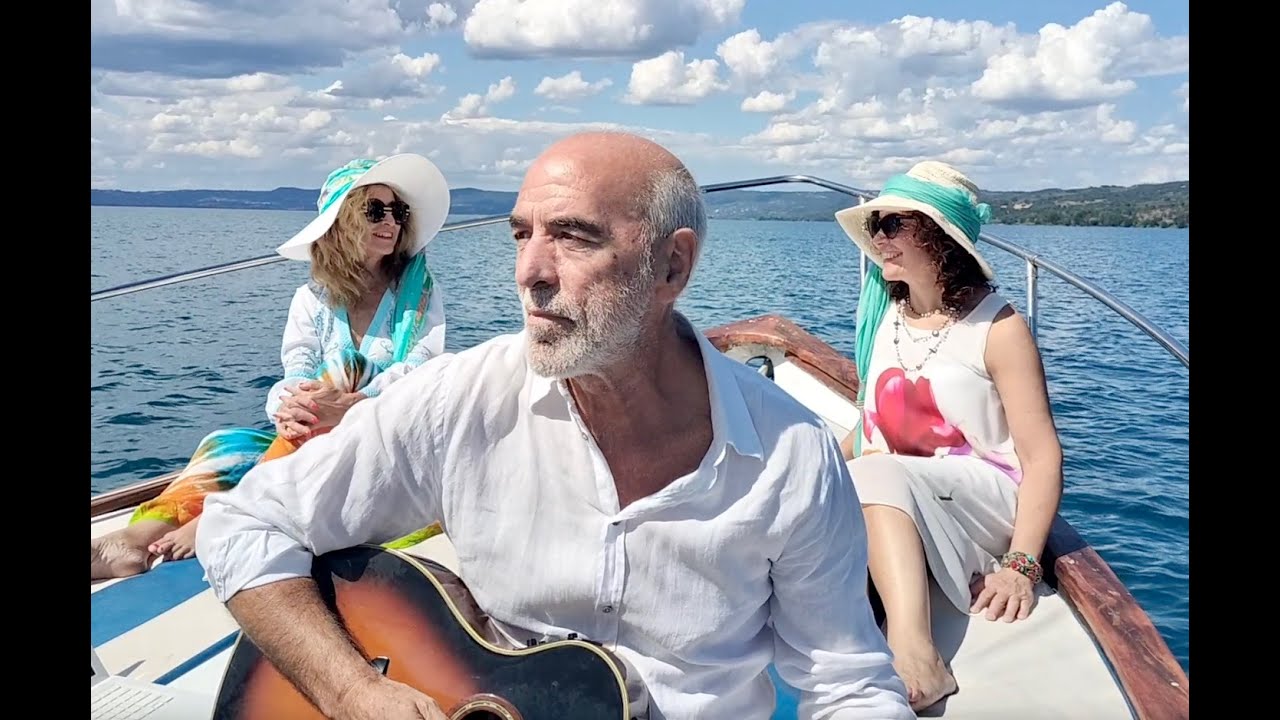 Franco Pagliaccia - lo straniero ( G.Moustaki)