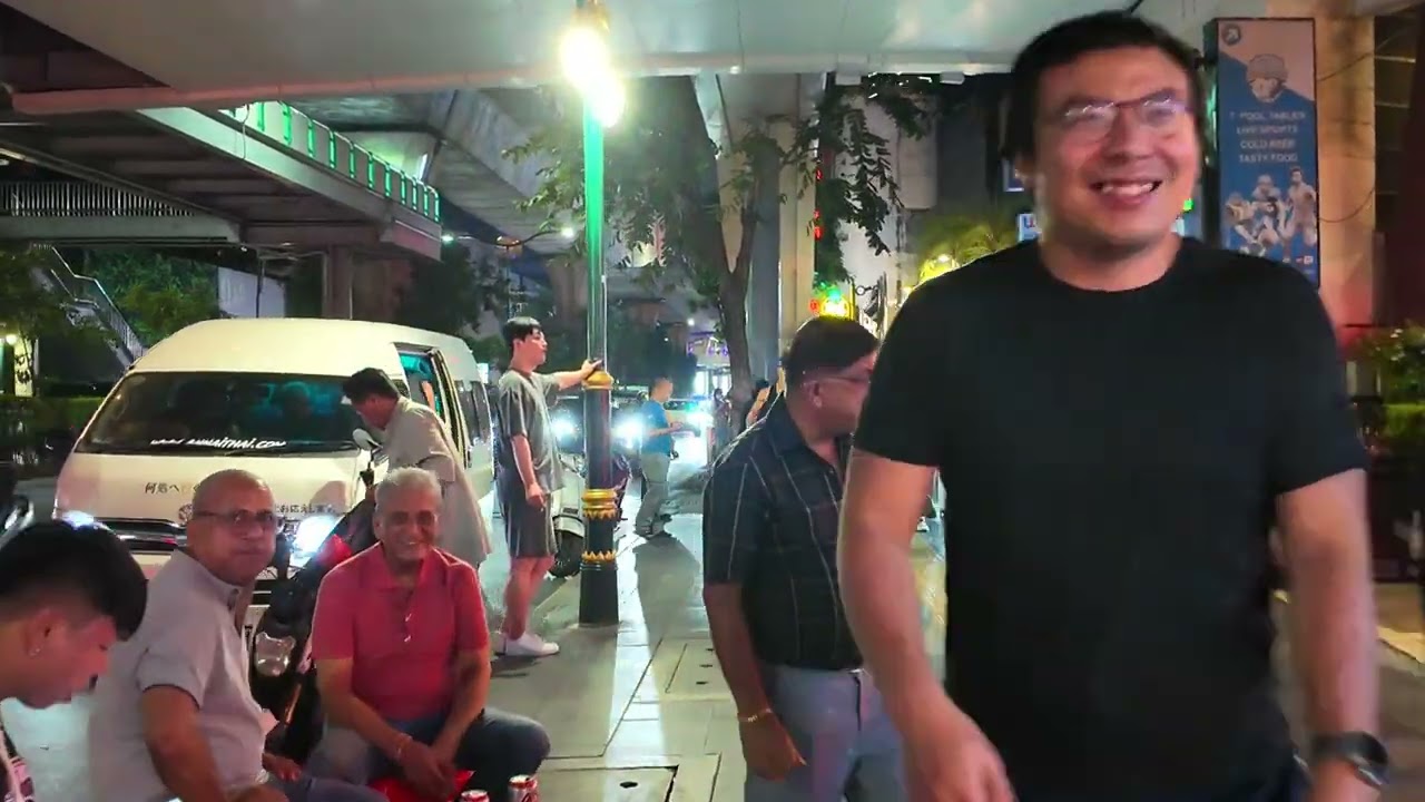 BANGKOK walking | asok to nana | ASMR | nightlife 🇹🇭