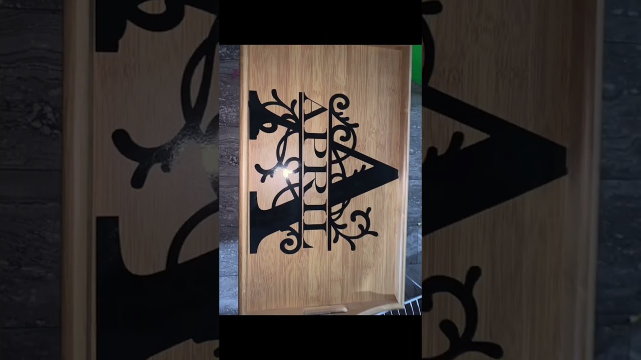 Diy custom serving tray #servingtray #craft #vinylcheck #epoxy