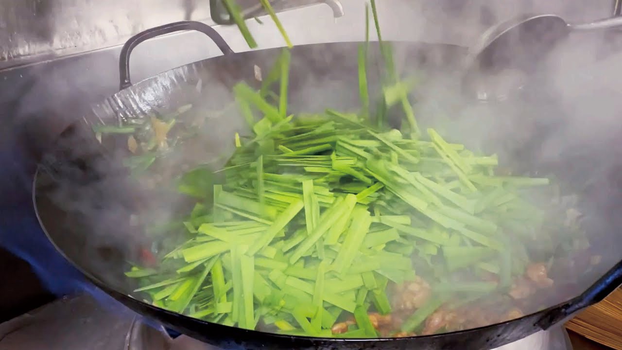 中華料理店のまかない調理動画【トリニラ炒め】Stir-fried chicken with Leeks