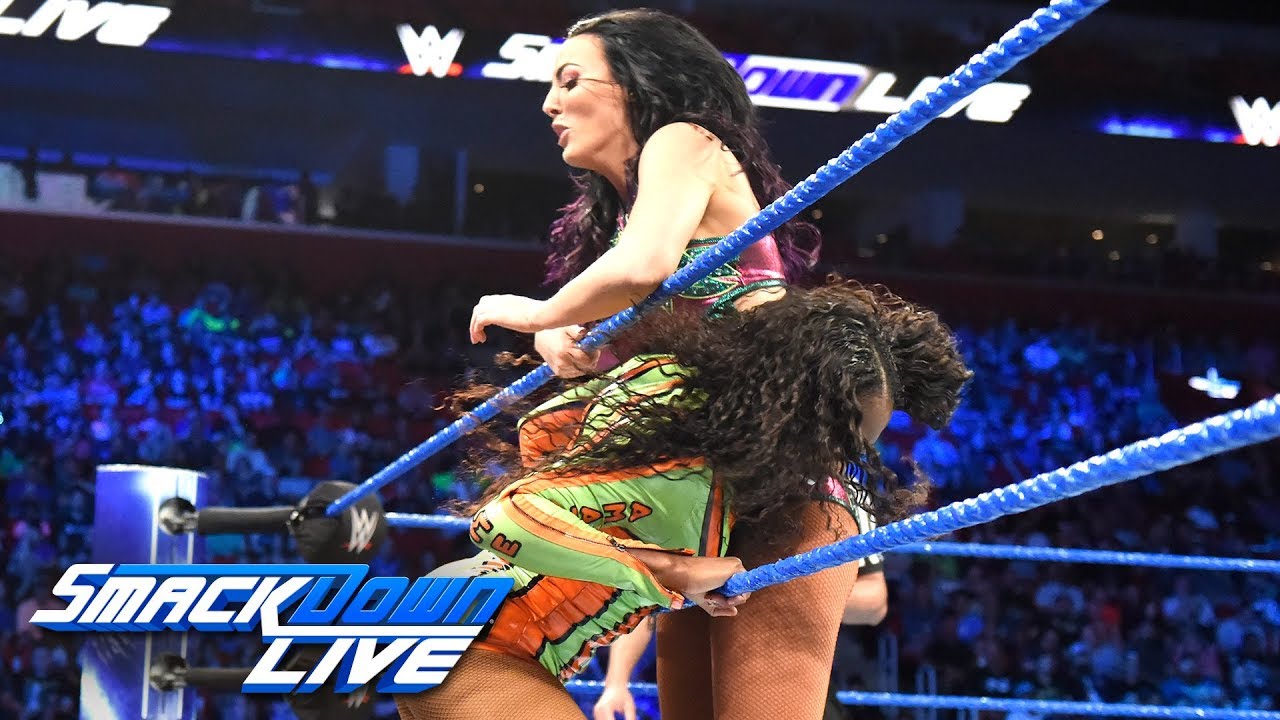 Naomi vs. Peyton Royce: SmackDown LIVE, Sept. 4, 2018