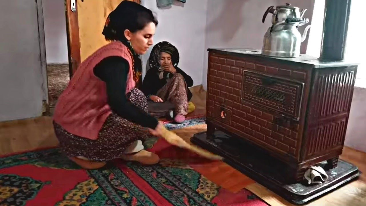 Eski Bir K&ouml;y Evi Temizliği ~ Kayınvalidemle Bir G&uuml;n&uuml;m