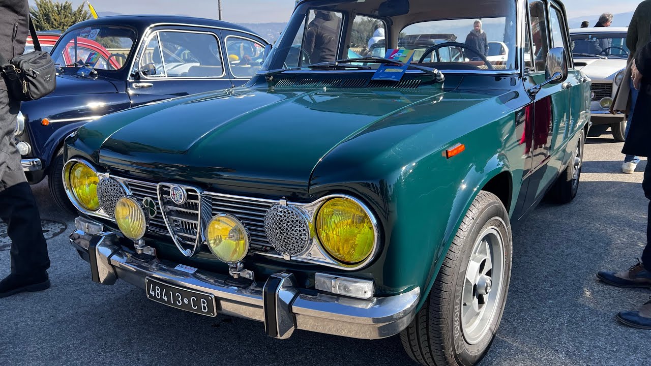 Raduno di auto storiche Fiat Ford  Lancia Mini Volkswagen 2023