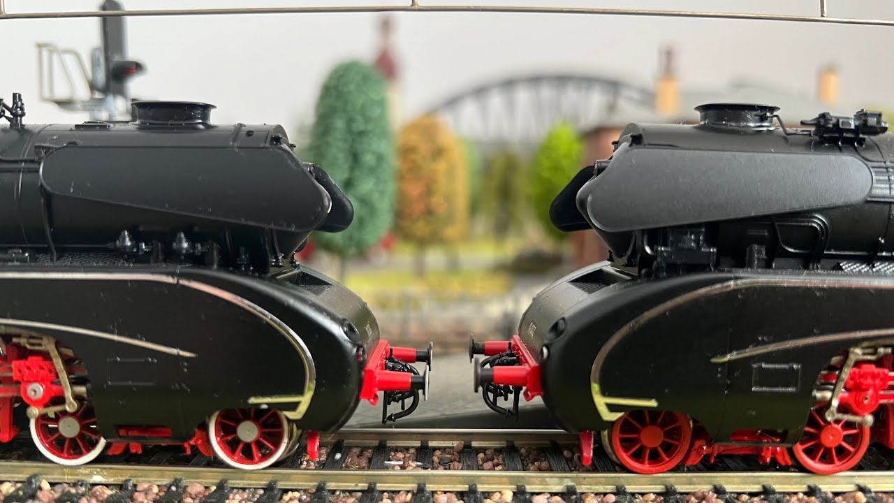 The Black Swans Sisters: BR 10.001 & 10.002 ROCO HO | A Tribute to Krupp Engineering
