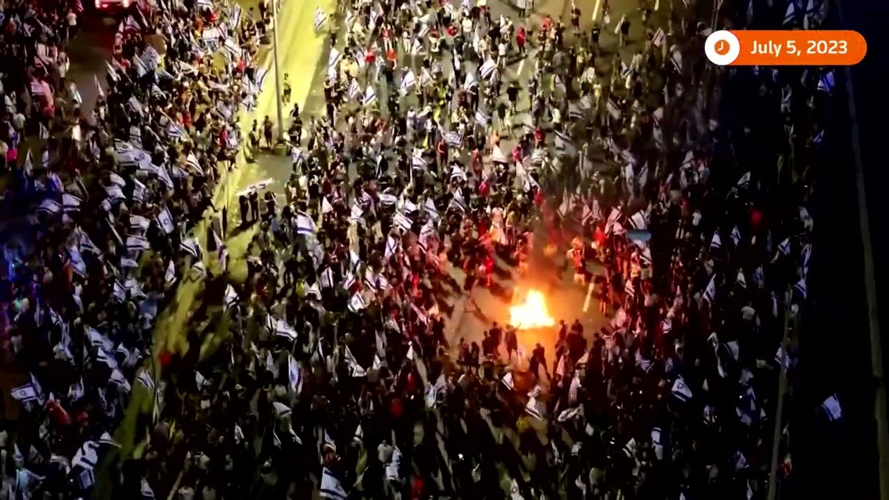 Israelis protest after Tel Aviv police chief resigns