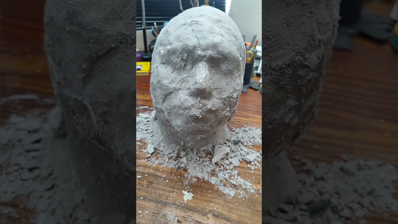 Molde de una cabeza con yeso #yeso #arte #molde #escultura #clip #modelo #timelapse #arte #prueba