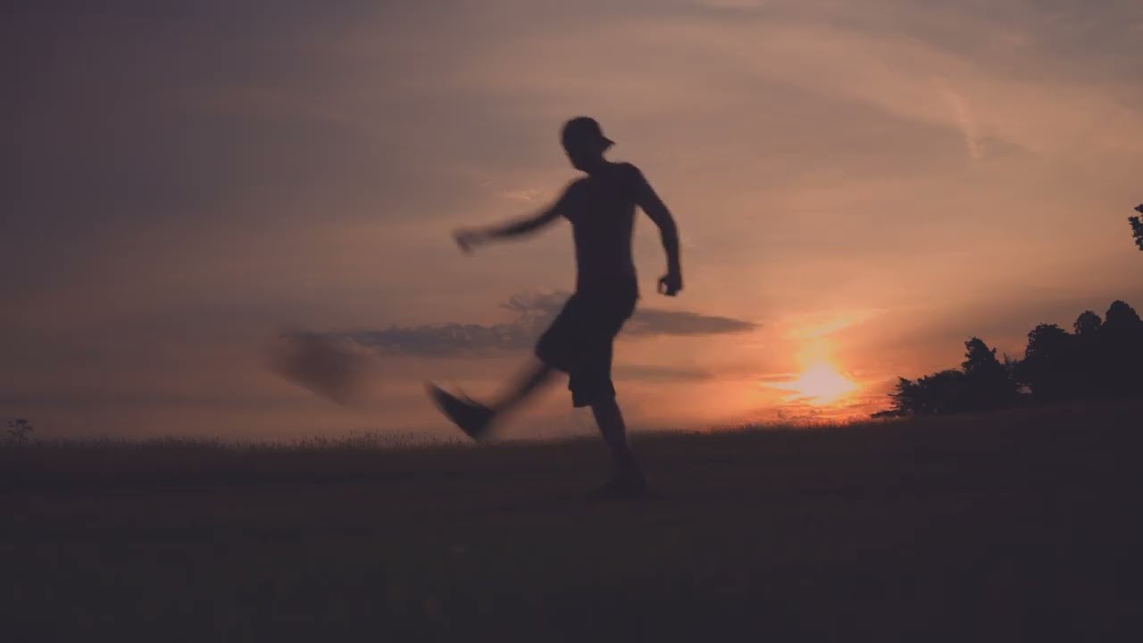 Tw&oacute;rz efekty dźwiękowe na poziomie PRO w programie Premiere Pro za pomocą Krotos Studio