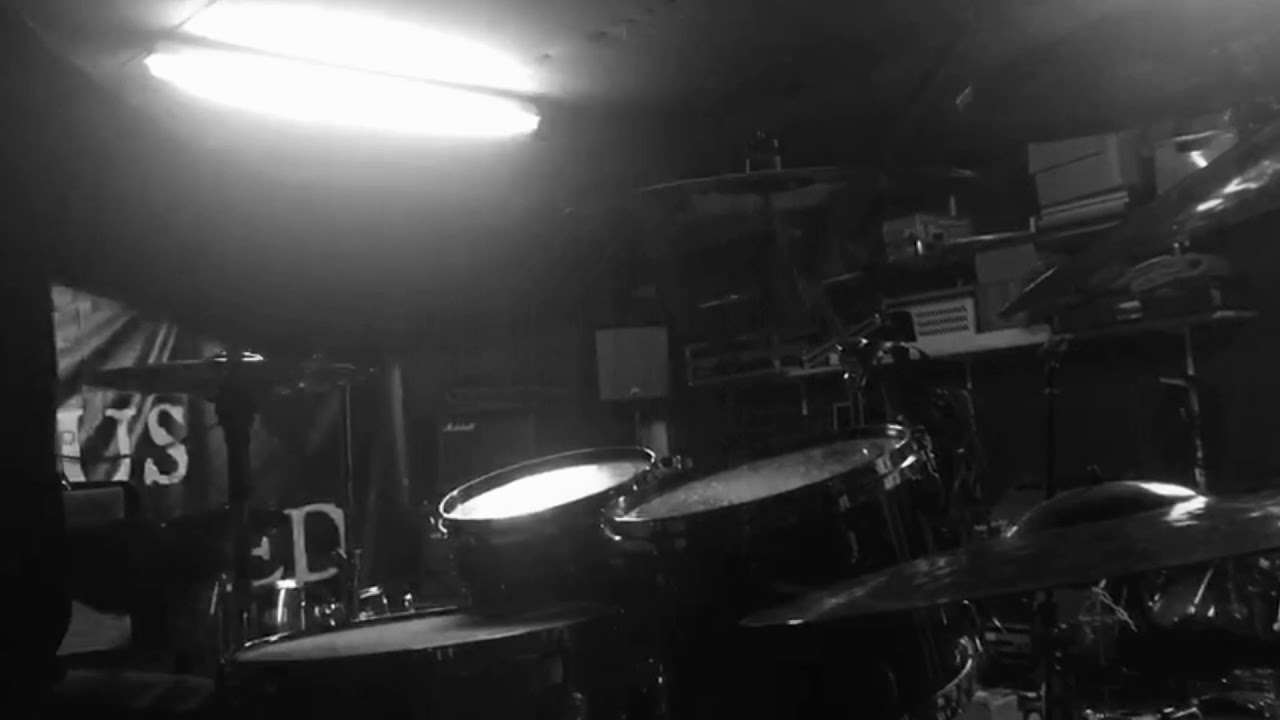 &raquo;Awake to Emptiness&laquo; Drum rehearsal.