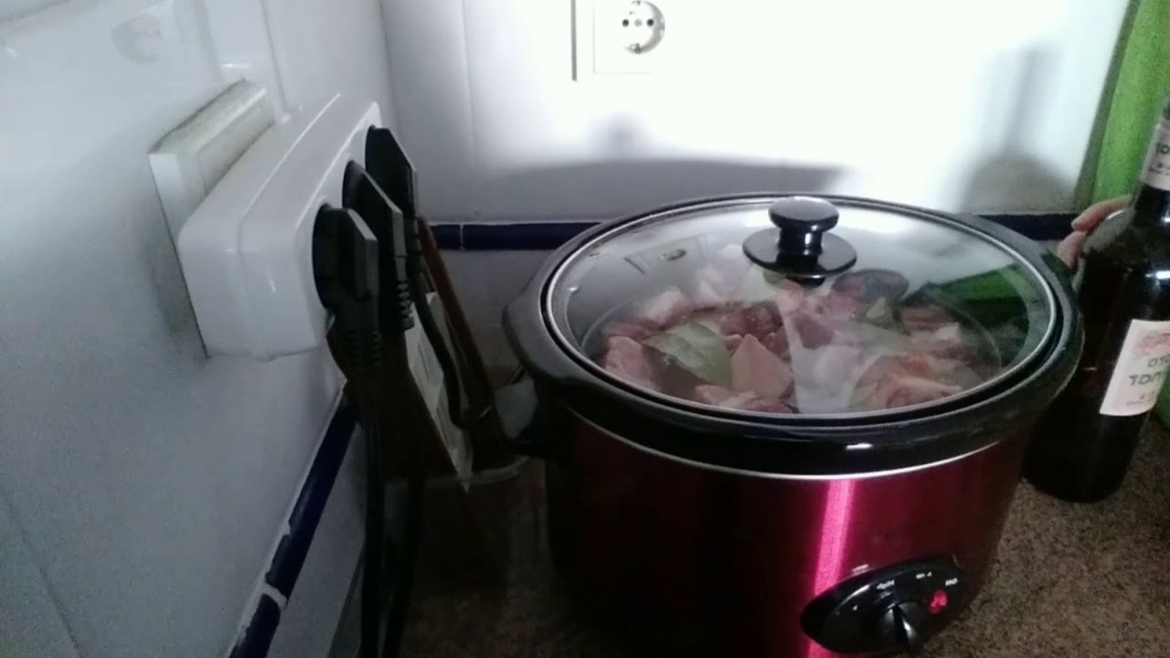 GUISO DE PATATAS CON COSTILLA EN OLLA LENTA