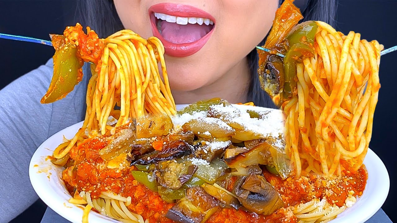 ASMR SPAGHETTI (EATING SOUNDS) ASMR Phan