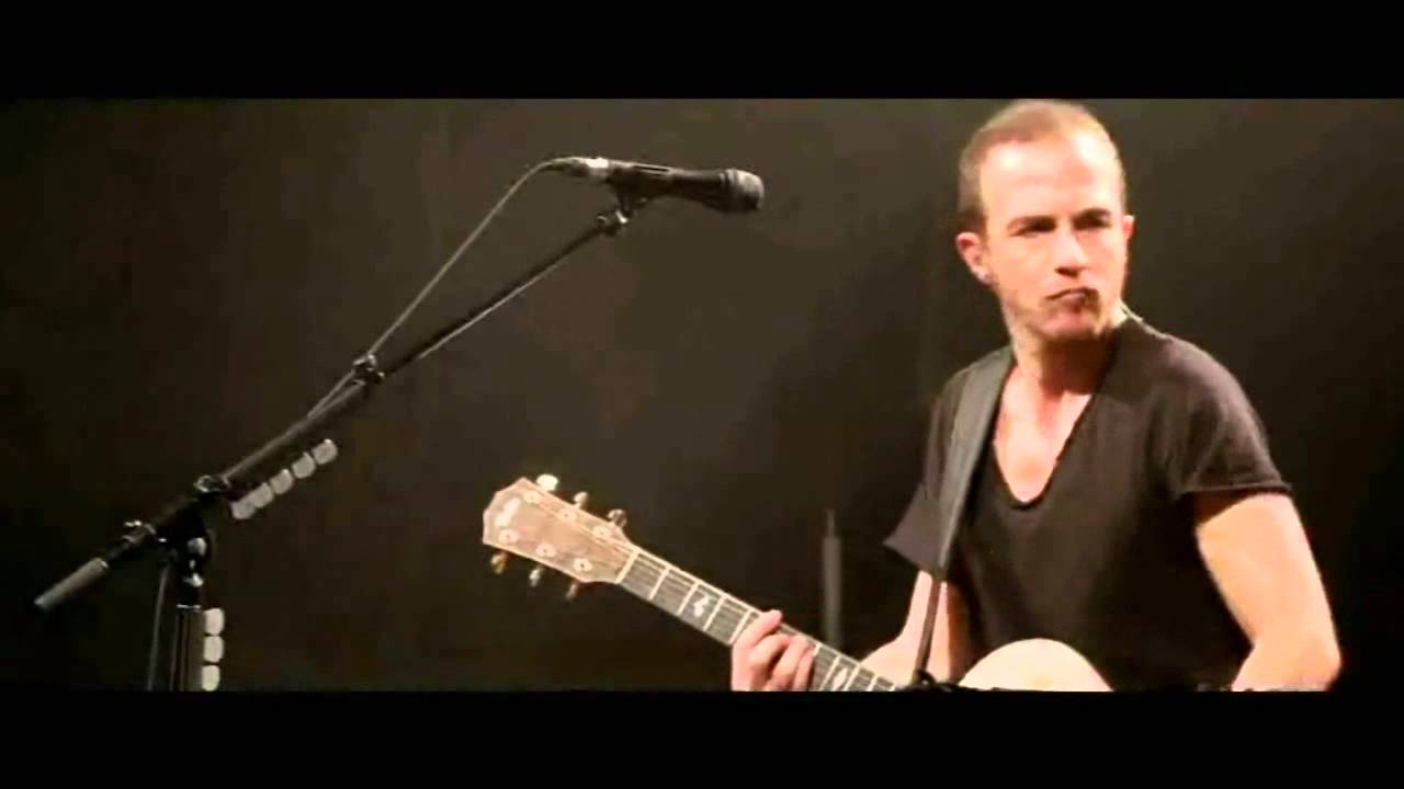 Calogero - La Bourgeoisie des Sensations- Live Acoustique- (Greek subtitles)
