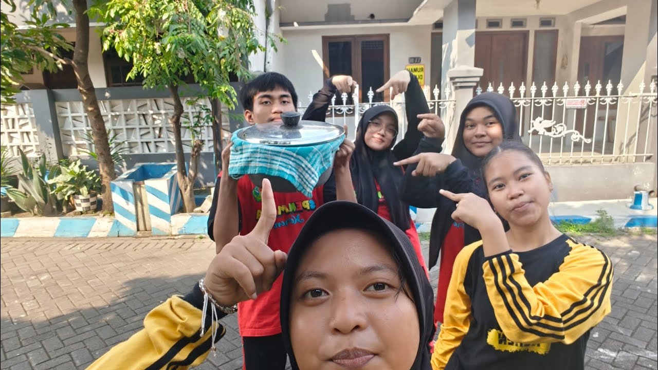 BIOTEKNOLOGI KONVENSIONAL PEMBUATAN TAPE SINGKONG|| KELOMPOK 4️⃣ KELAS IX-1