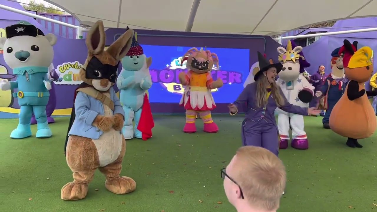 Bodhi’s Alton Towers Monster ball