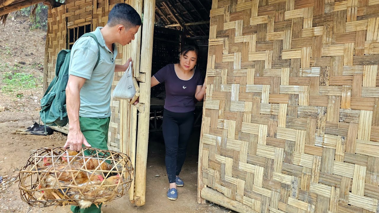Life was peaceful until her husband left for no reason - Going to the market - renovating the garden