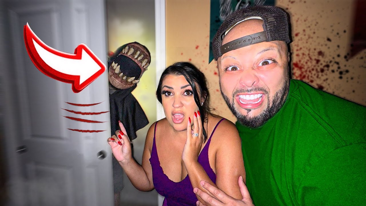 SOMETHING CREEPY IS LIVING IN MY CLOSET!!!