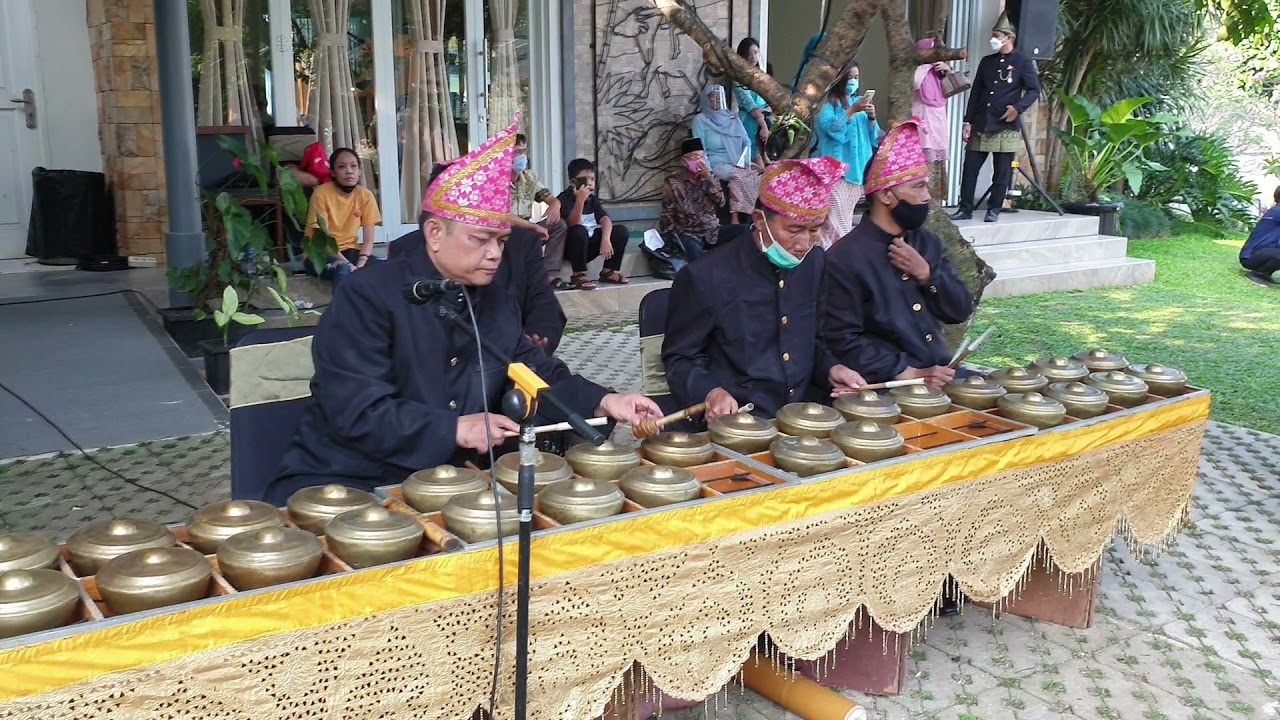 《Musik Talempong Iringan Tari Pasambahan》