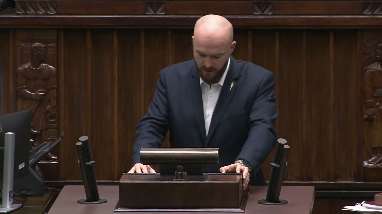 Tumanowicz: ilu aplikantów realnie może skorzystać z przepisu przejściowego?