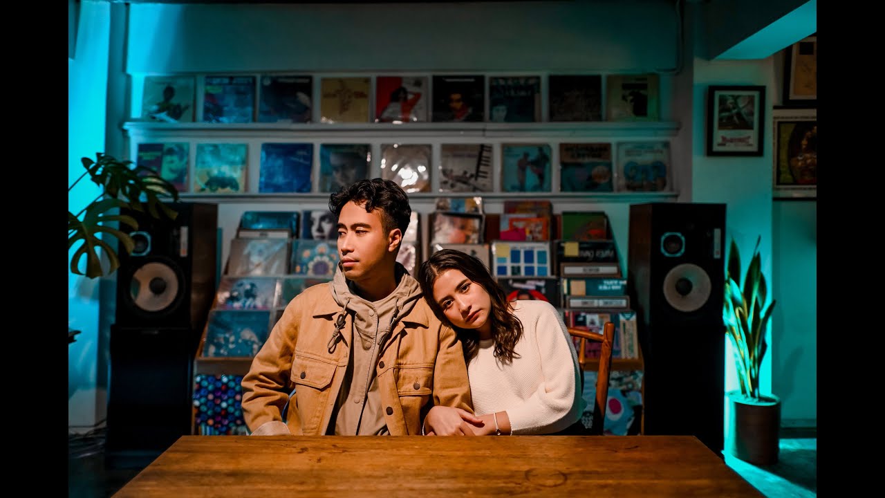 Ketulusan Cintaku (Pelangi Di Malam Hari) - Vidi Aldiano feat. Prilly Latuconsina