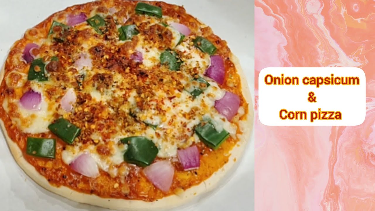 बच्चों की फरमाइश पर झटपट बनाया corn & onion capsicum pizza🤤