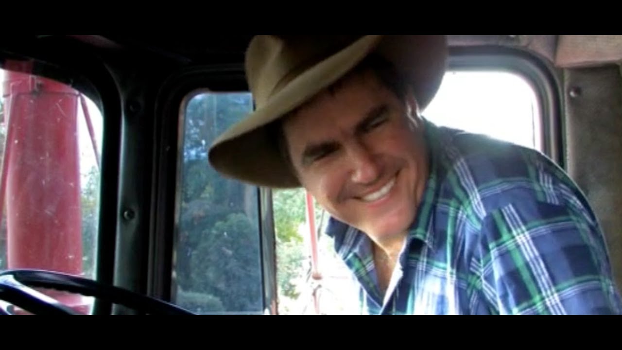 Jeff Brown - Mate I'm Feeling Lucky (Official Video)