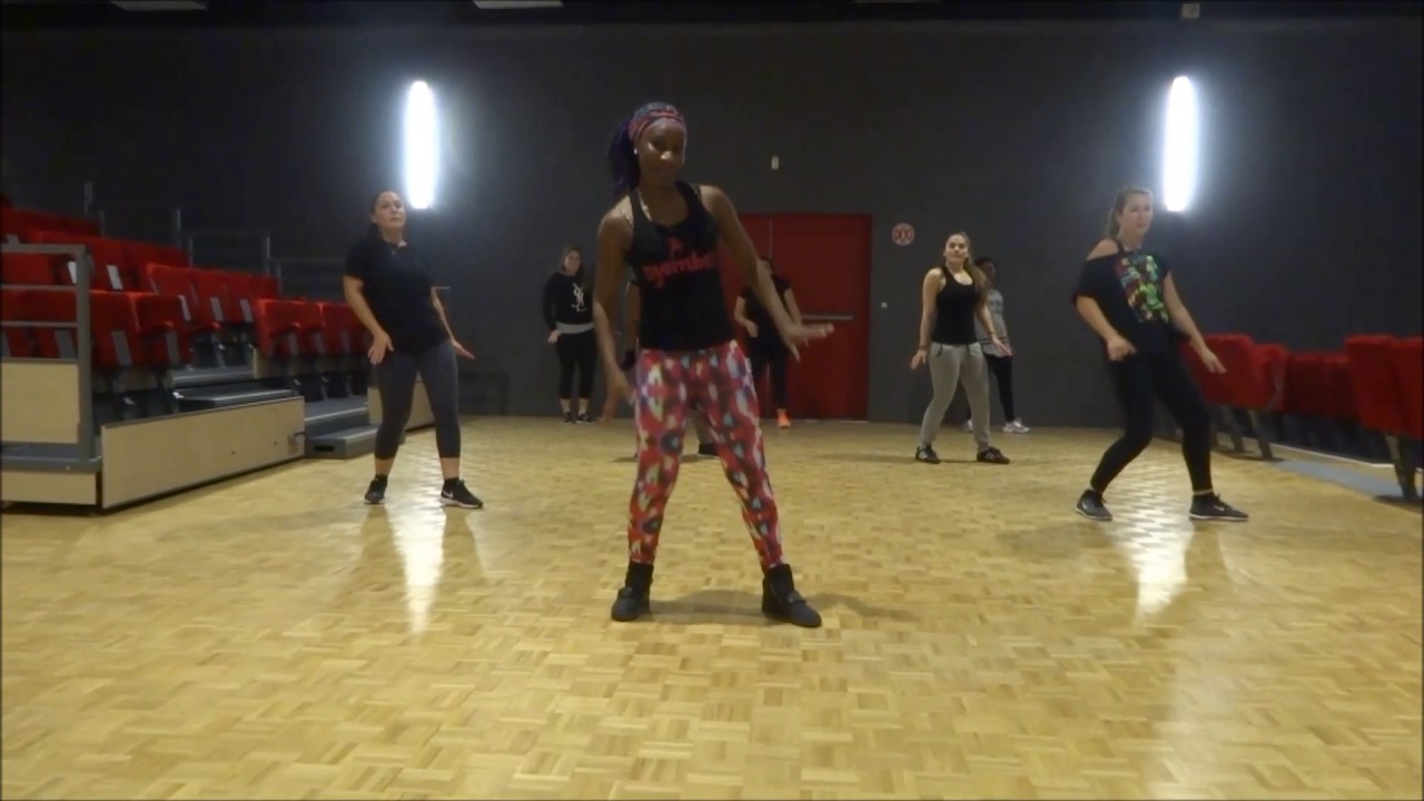 Djembel&reg;dance sur Homnan - Dj Lewis feat  Dj Arafat - Choregraphe: Laetitia Akissi